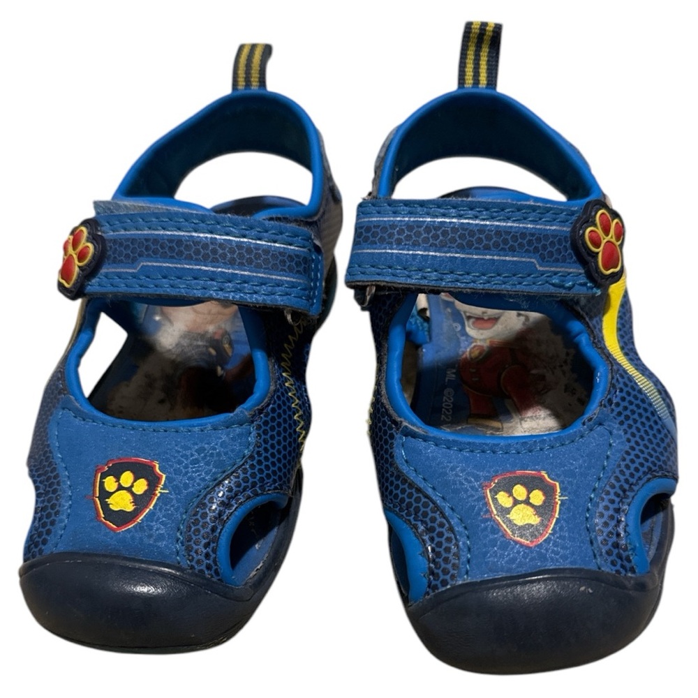 Paw Patrol Toddler Boy Light Up Sandals size 7